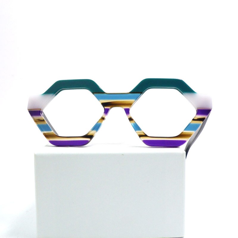 Lunette Tess