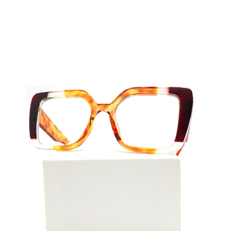Lunette Abby