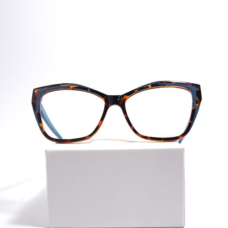 Lunette Sarah